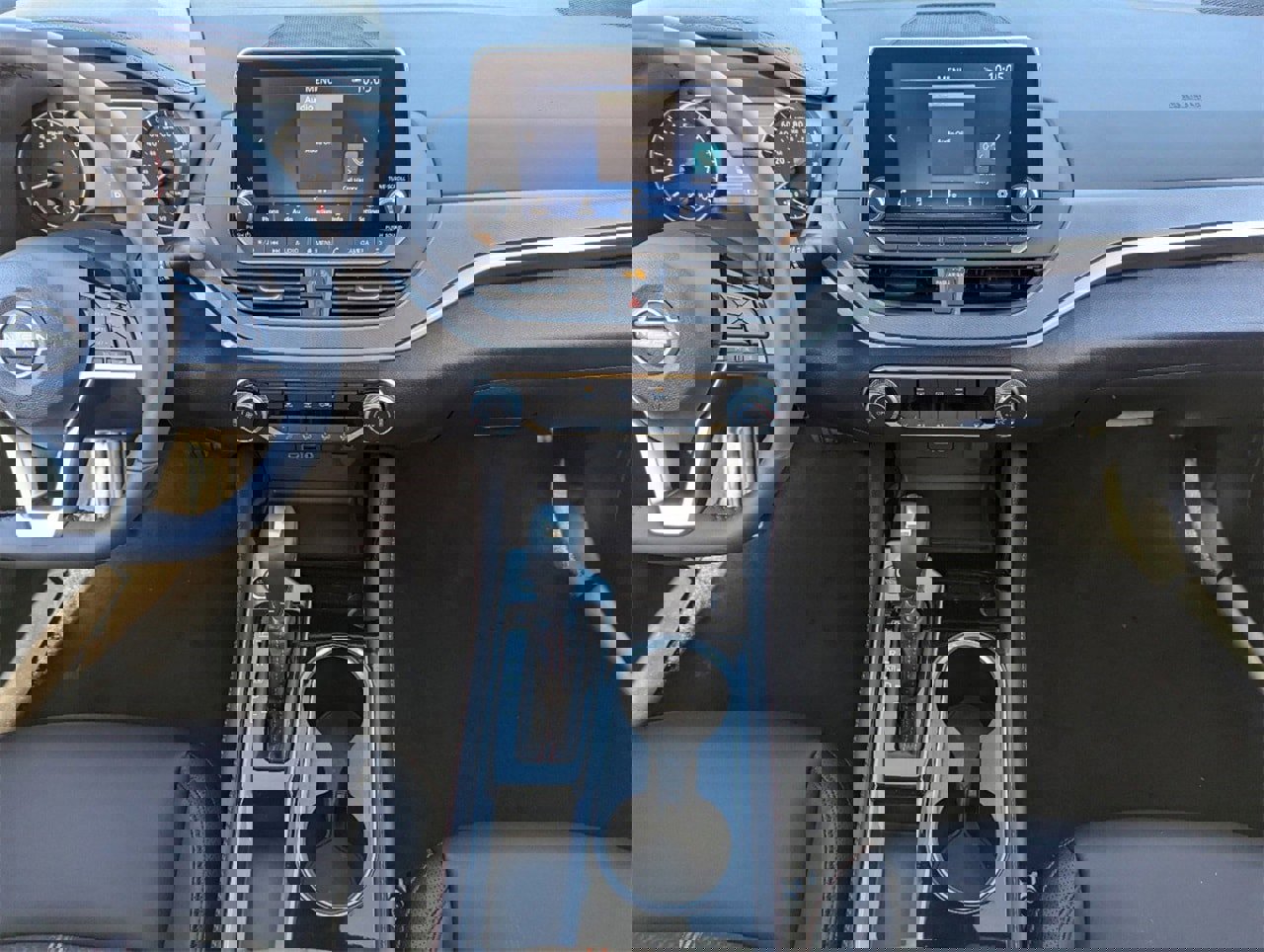 New 2025 Nissan Altima 2.5 SR image 23