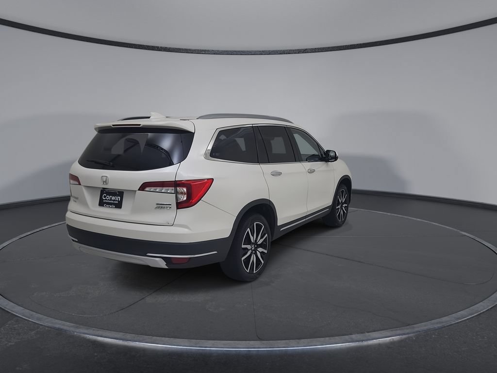 Used 2019 Honda Pilot Touring image 16