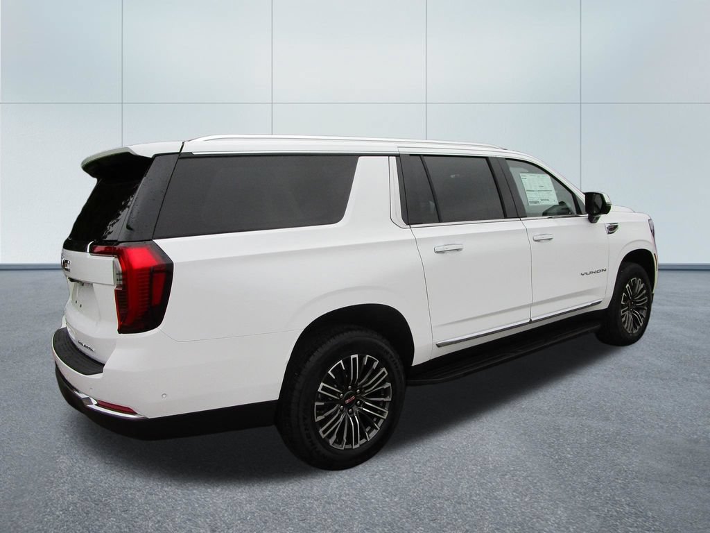 New 2026 GMC Yukon XL Elevation w/ Elevation Premium Package RWD image 8