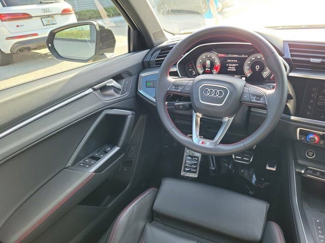Certified 2025 Audi Q3 2.0T Premium Plus w/ Premium Plus Package image 13