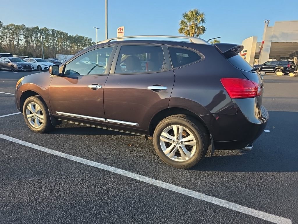 Used 2012 Nissan Rogue SV image 4