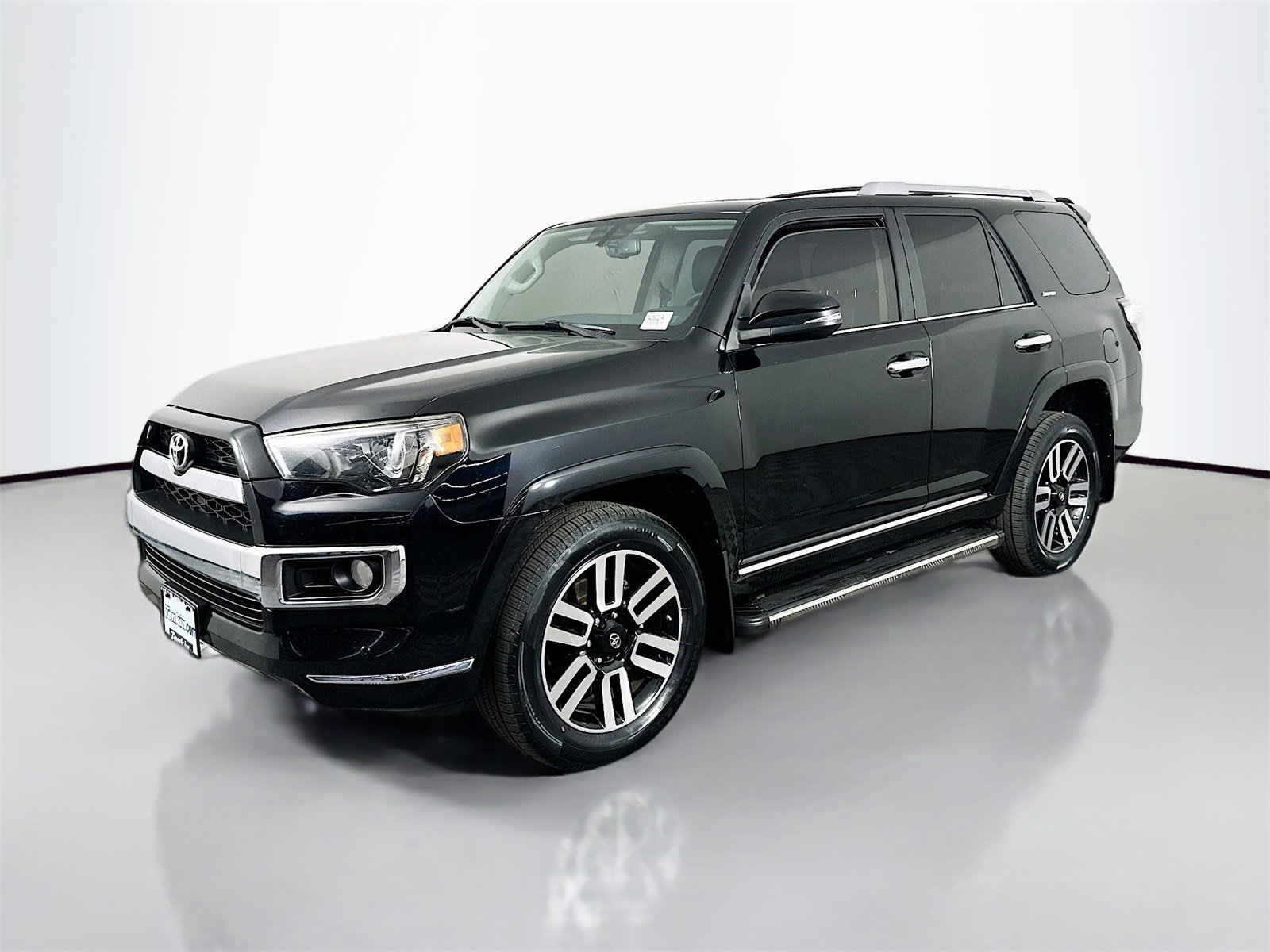 Used 2016 Toyota 4Runner Limited image 3