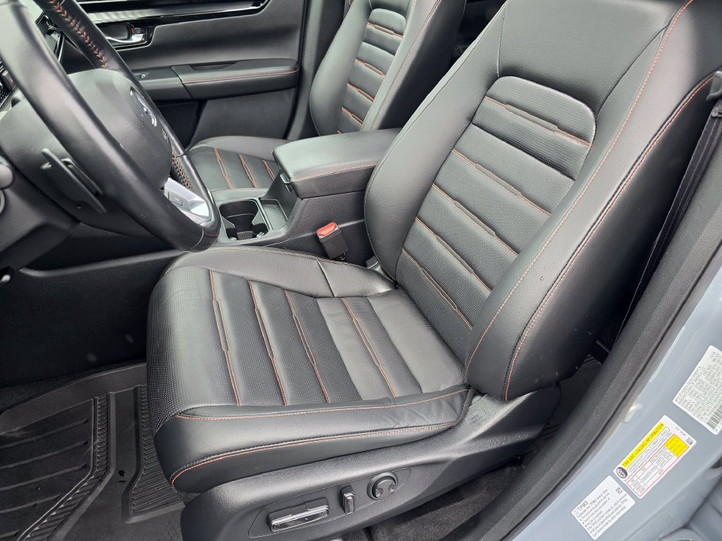 Used 2025 Honda CR-V Sport Touring image 17