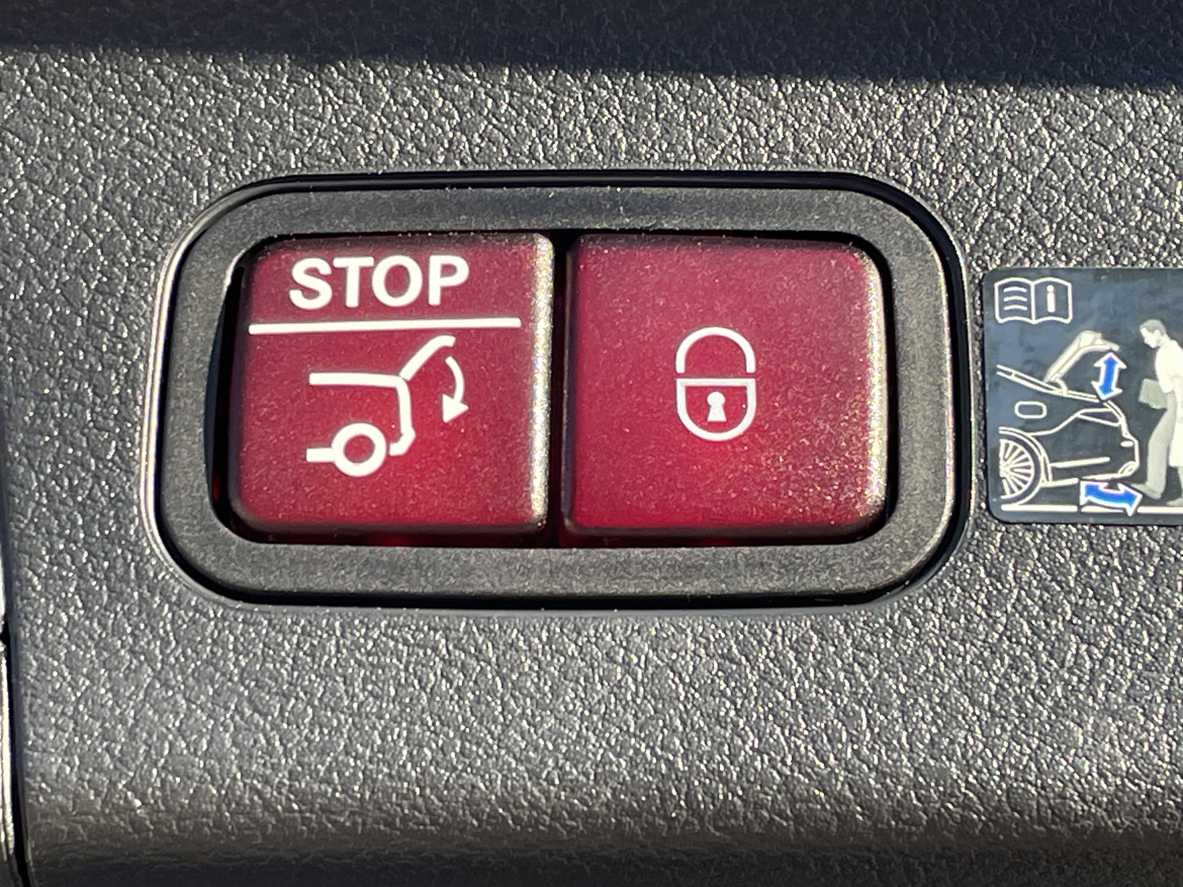 Certified 2025 Mercedes-Benz GLS 450 4MATIC image 13