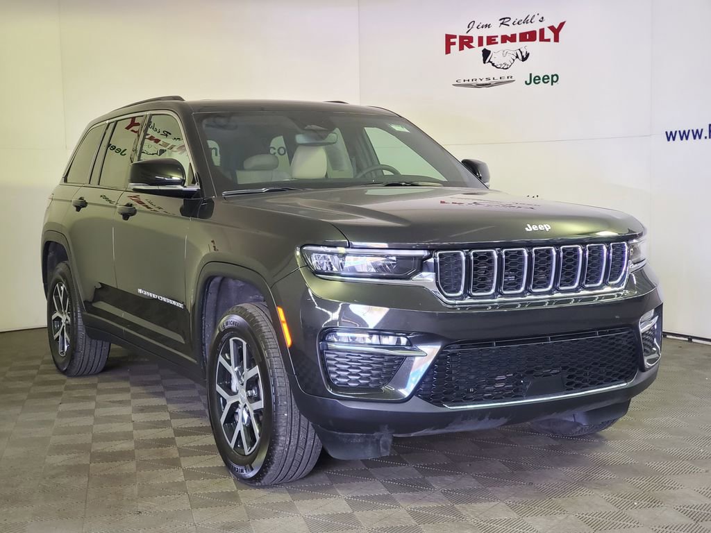 Used 2024 Jeep Grand Cherokee Limited image 2