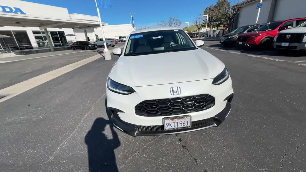 Certified 2024 Honda HR-V LX image 3