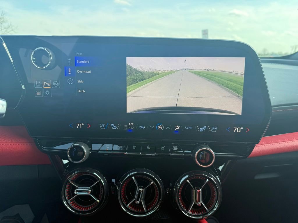 Used 2025 Chevrolet Blazer EV RS image 39