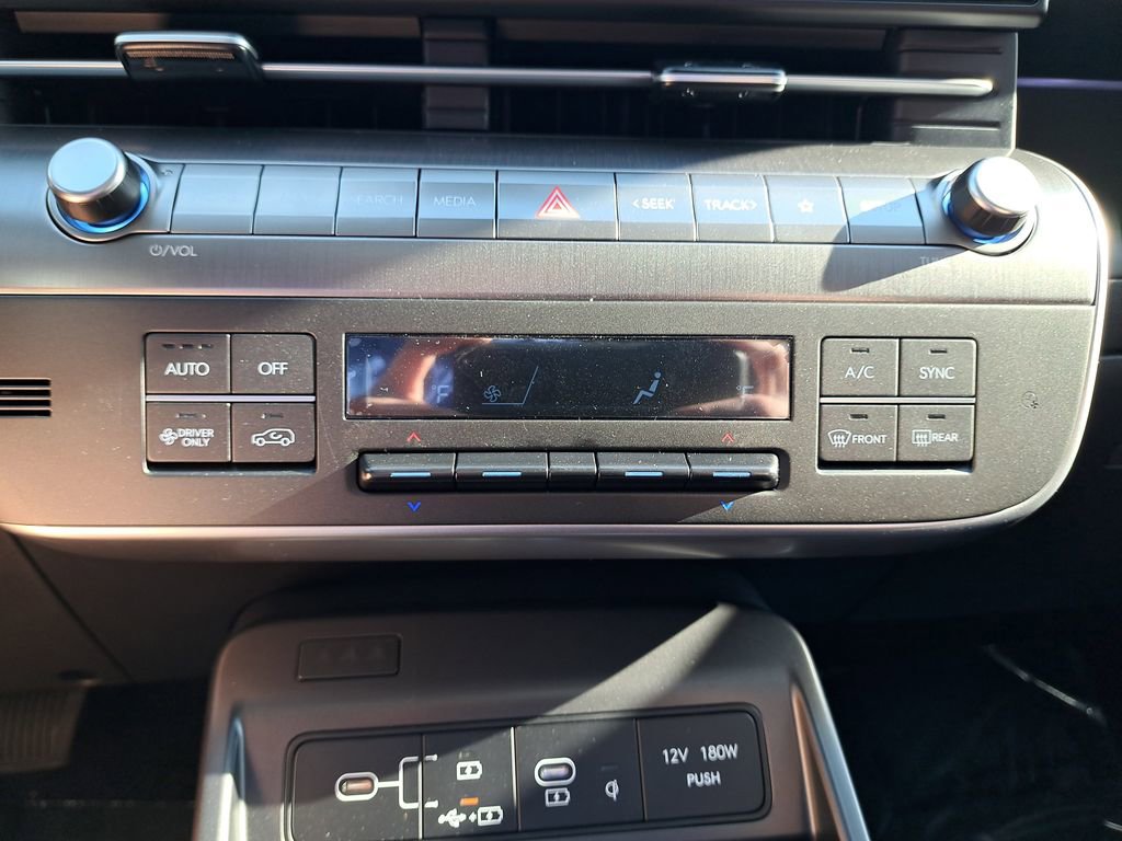 New 2025 Hyundai Kona Limited image 27