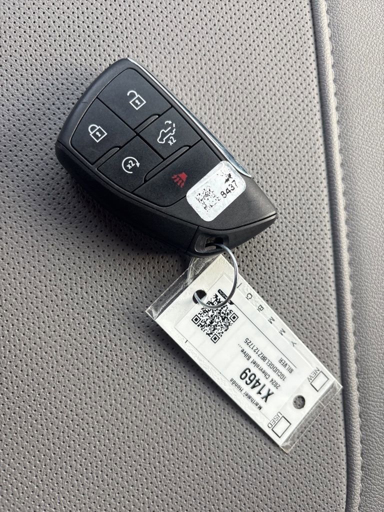 Used 2024 Chevrolet Silverado 1500 LTZ w/ LTZ Convenience Package II image 25