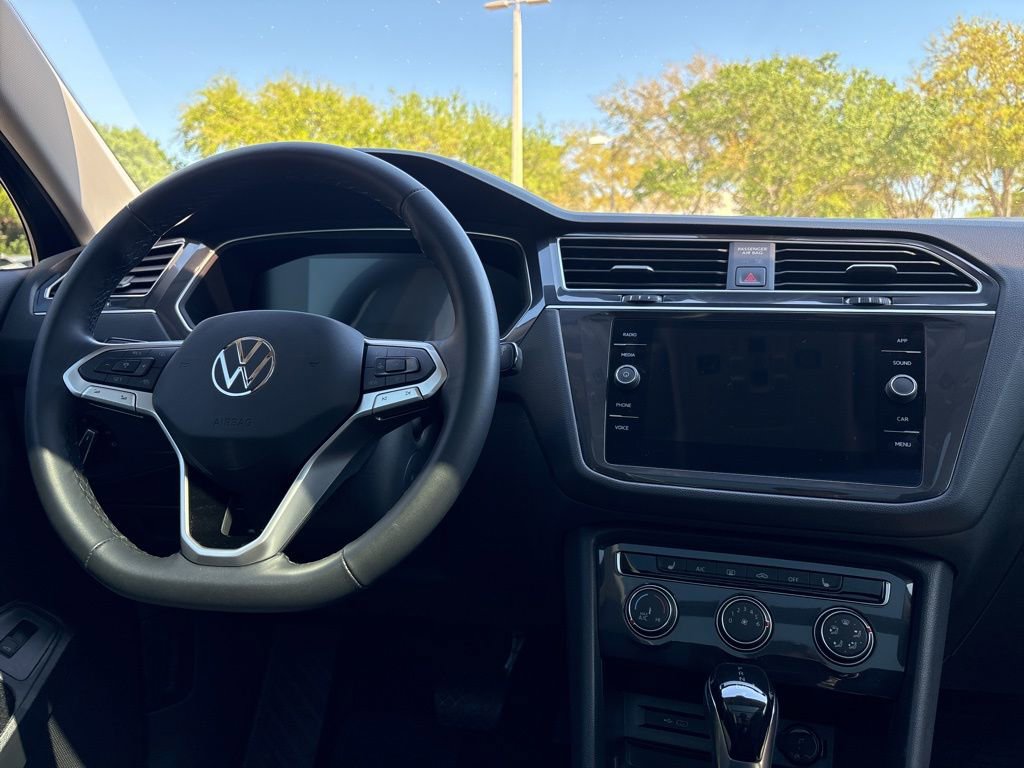 Used 2024 Volkswagen Tiguan Wolfsburg Edition image 25