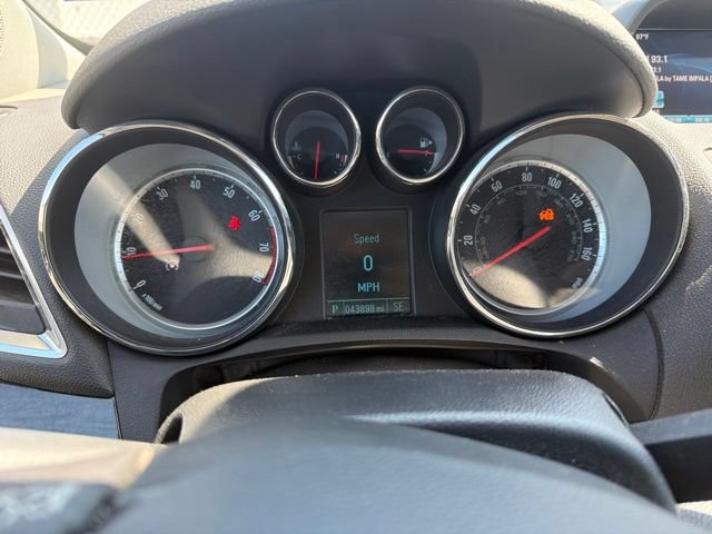 Used 2015 Buick Encore Leather FWD image 1