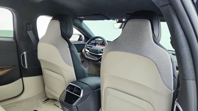 Used 2023 Lucid Air Touring AWD/4WD image 26