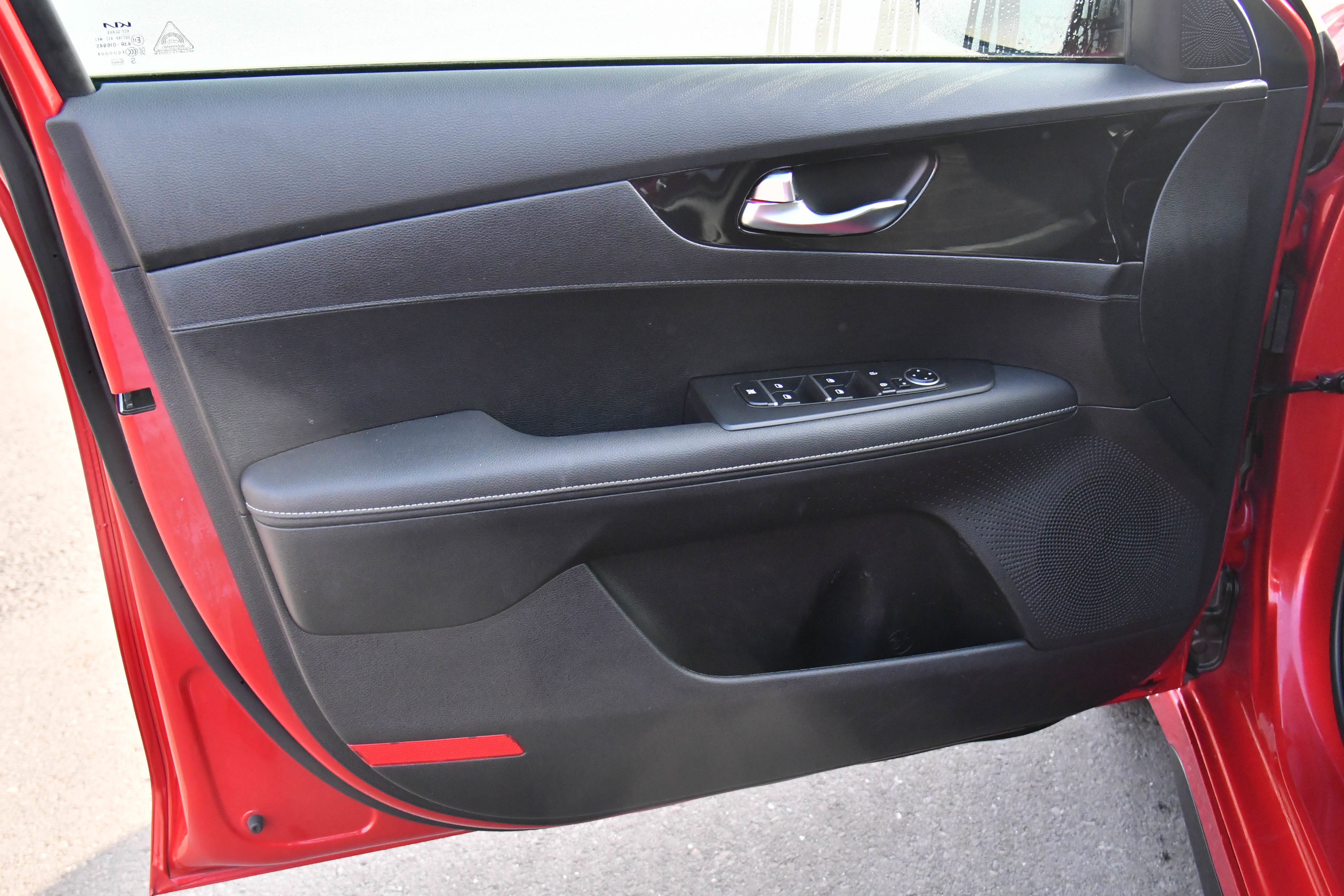 Used 2024 Kia Forte GT-Line image 14