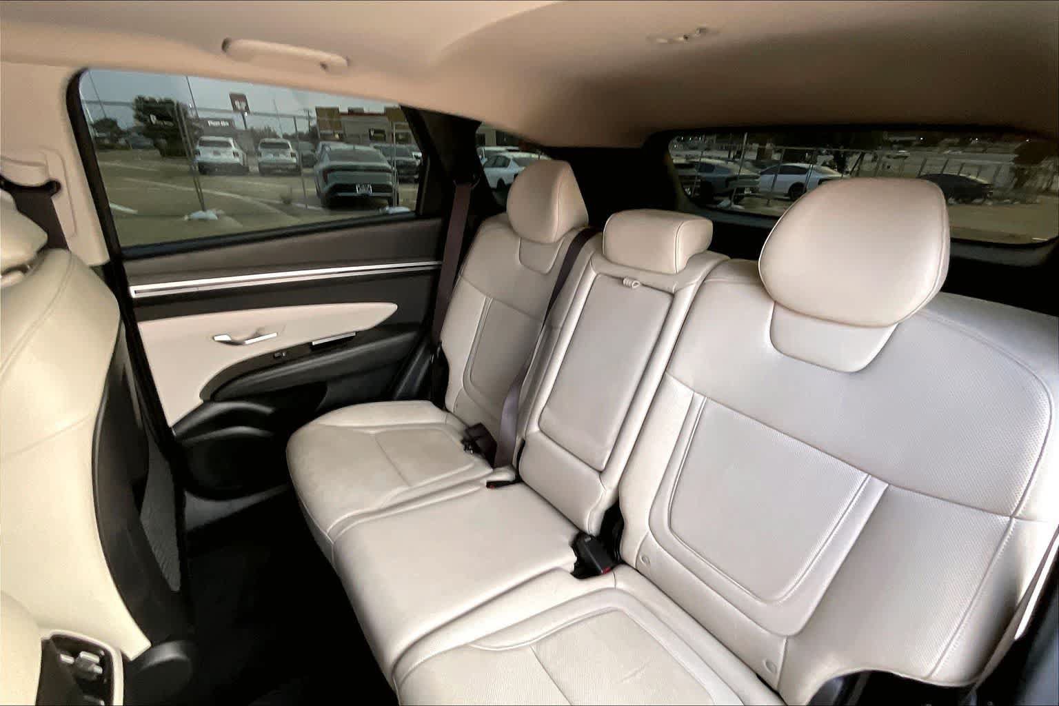 Used 2022 Hyundai Tucson SEL w/ Convenience + Premium Package FWD image 27