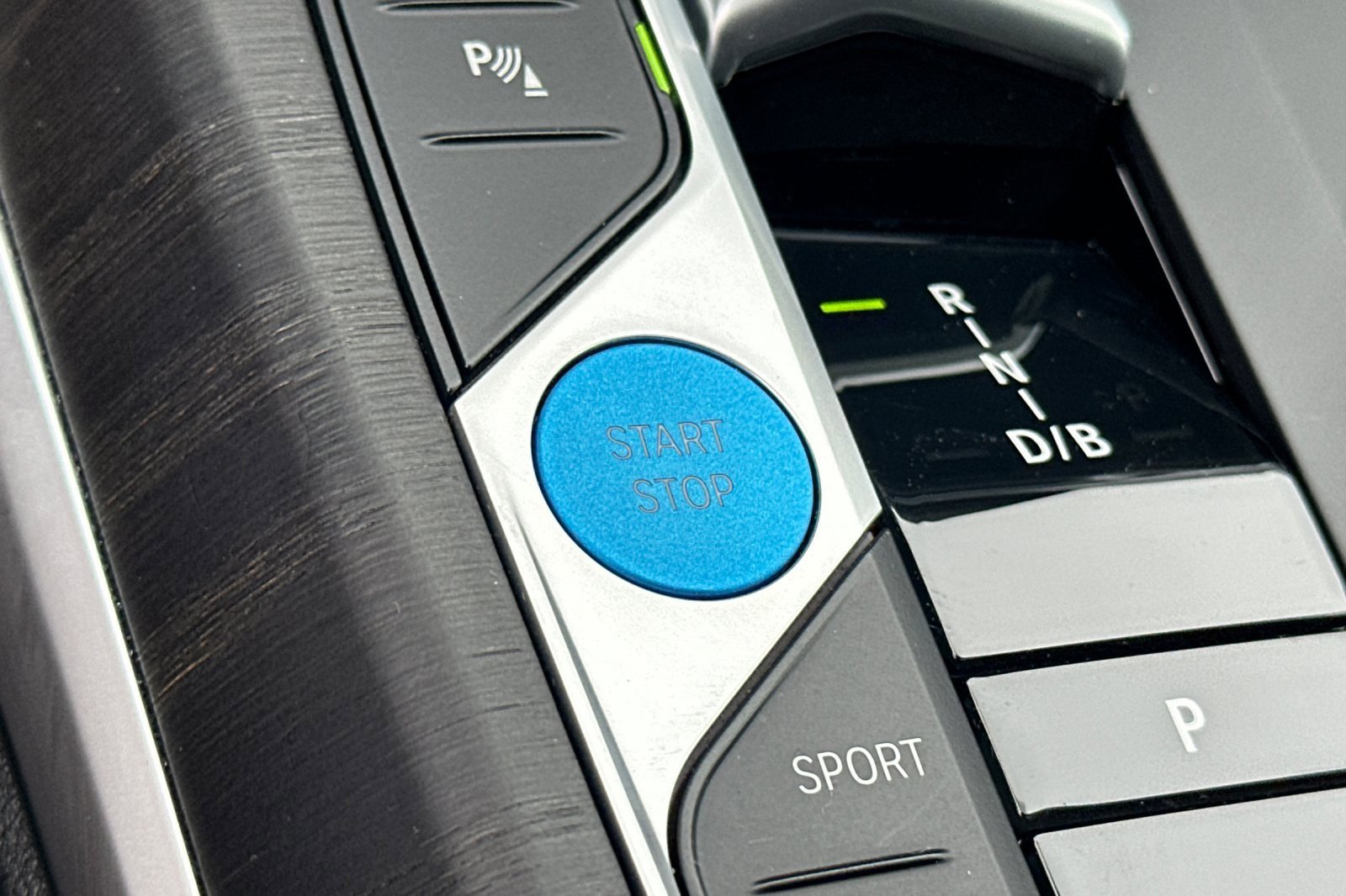Used 2023 BMW i4 eDrive35 w/ Premium Package RWD image 21