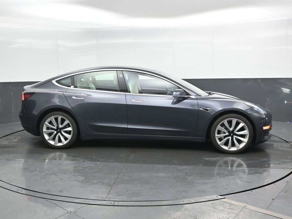 Used 2019 Tesla Model 3 Long Range image 4
