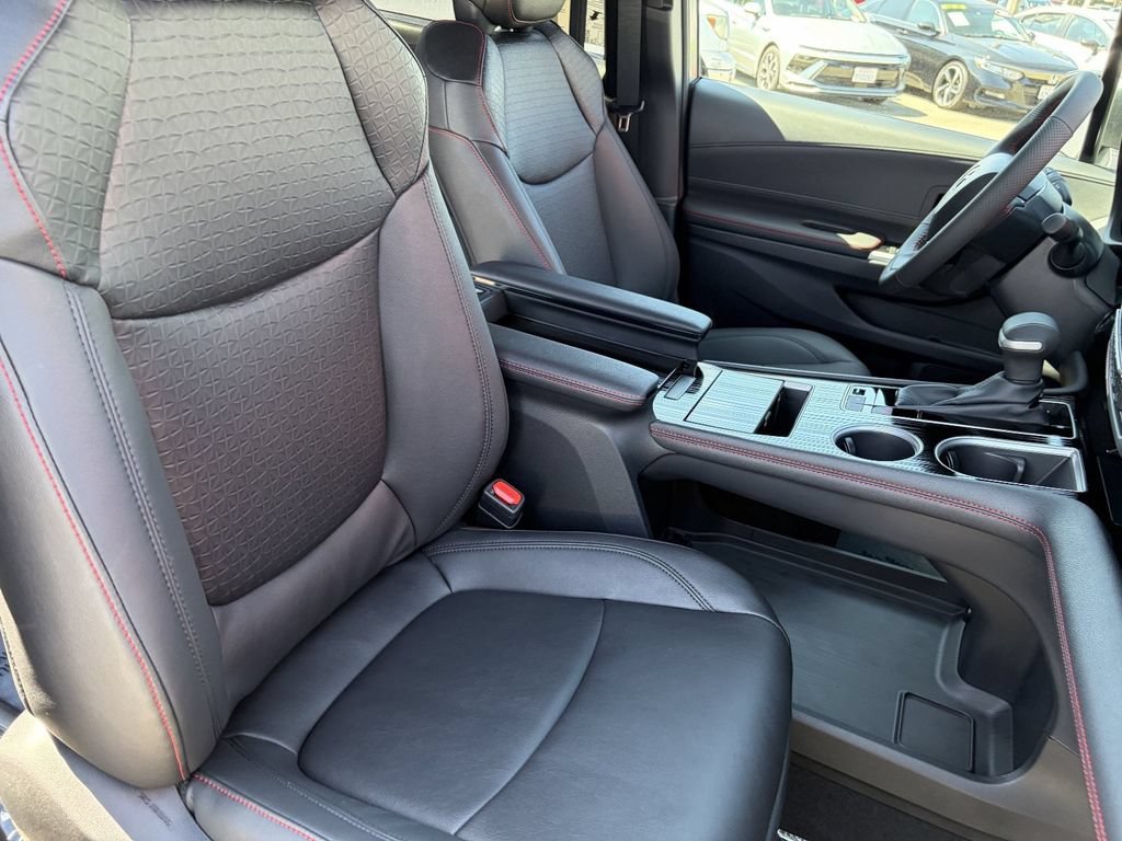 Certified 2026 Toyota Sienna XSE FWD image 16