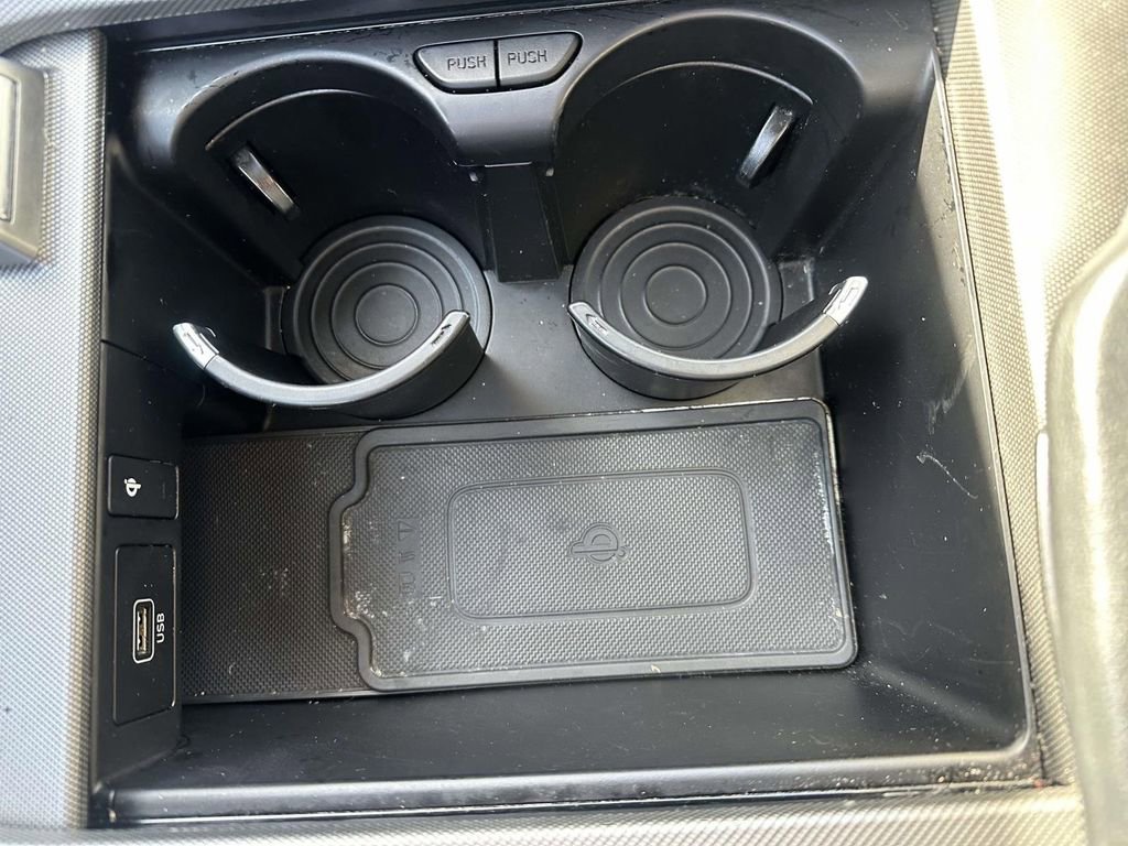 Used 2022 Hyundai Palisade Limited AWD/4WD image 30
