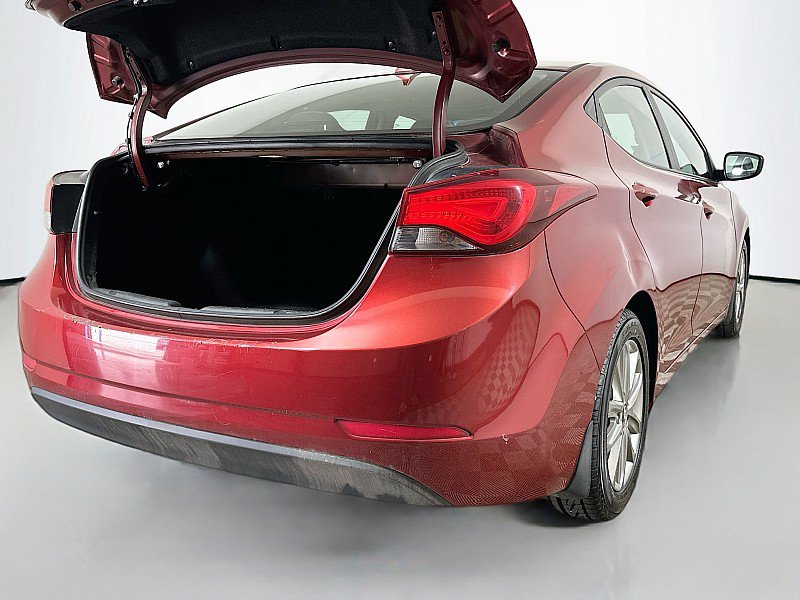 Used 2015 Hyundai Elantra SE w/ Option Group 02 FWD image 25