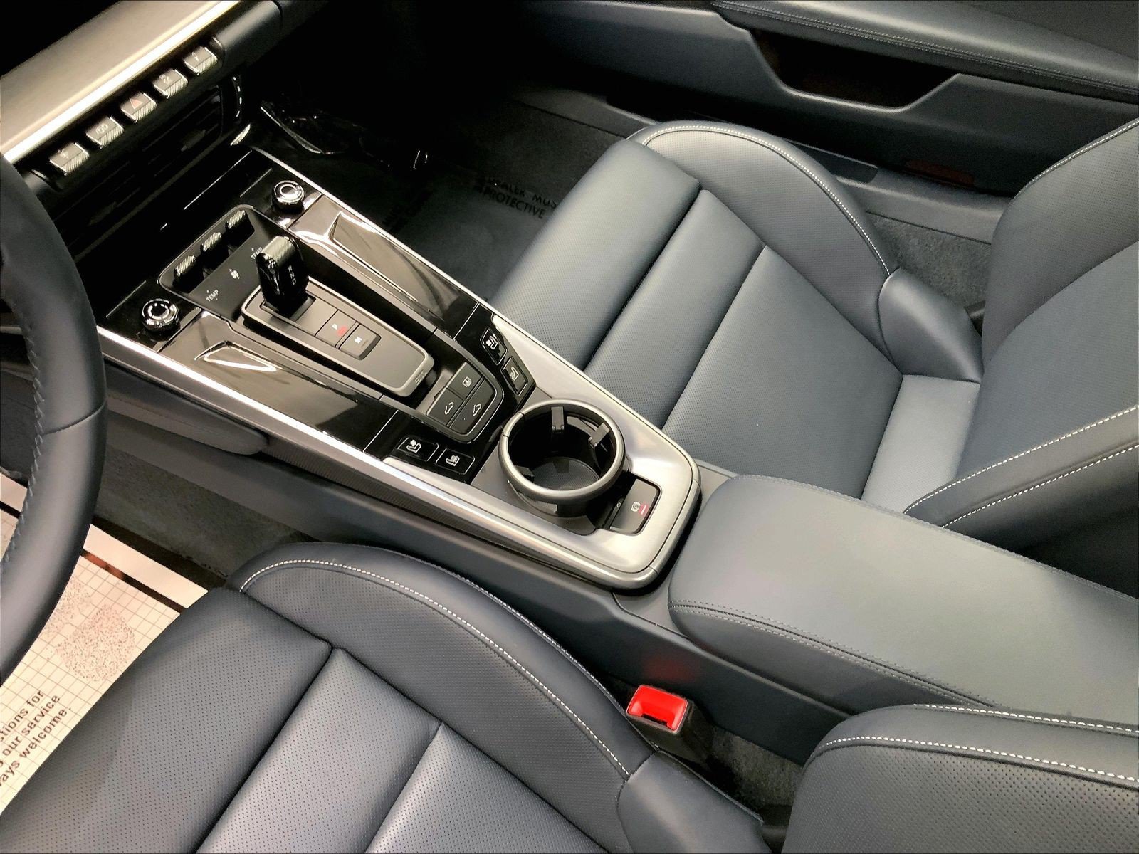 Certified 2026 Porsche 911 Carrera RWD image 18