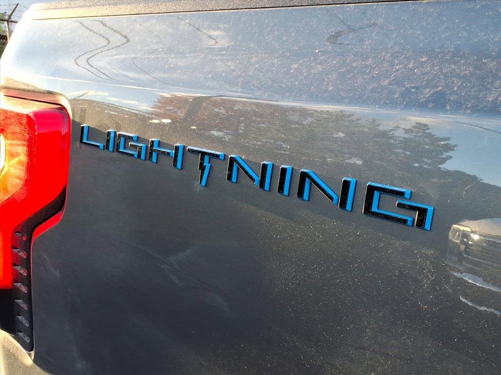New 2025 Ford F150 Lightning XLT image 6