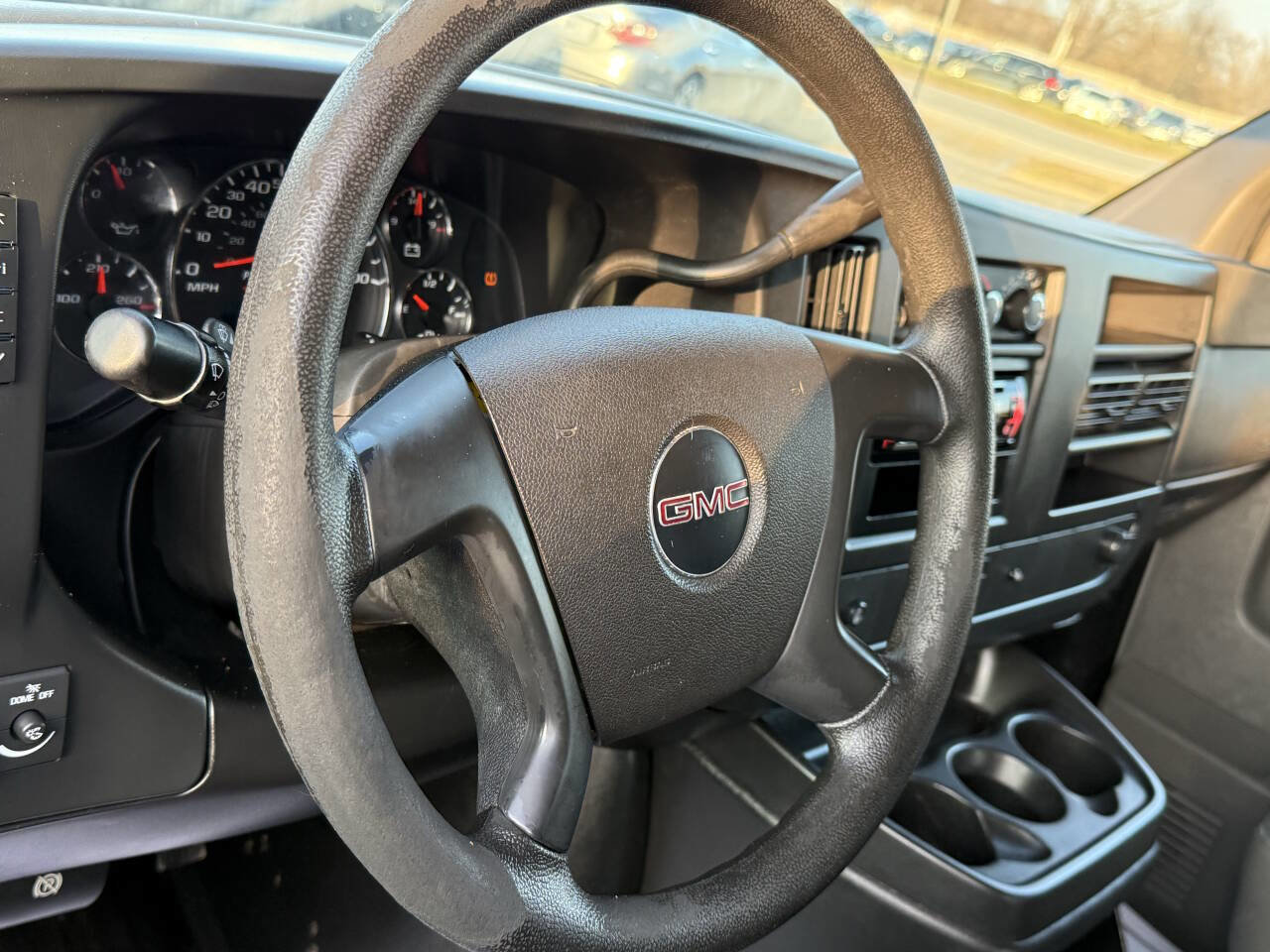 Used 2013 GMC Savana 1500 image 10