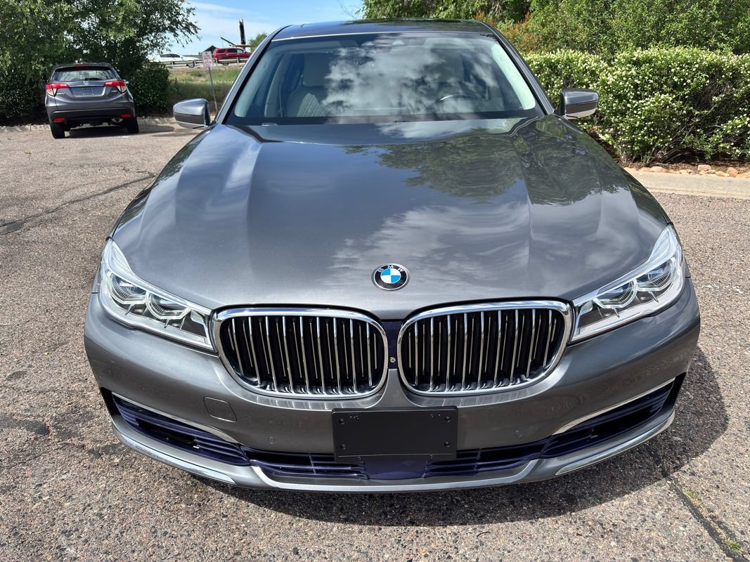 Used 2016 BMW 750i xDrive AWD/4WD image 7