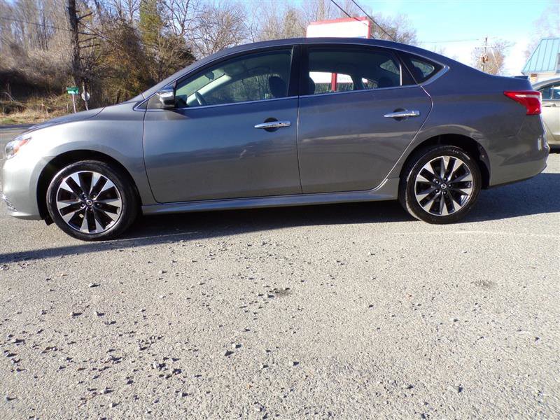 Used 2019 Nissan Sentra SR image 13