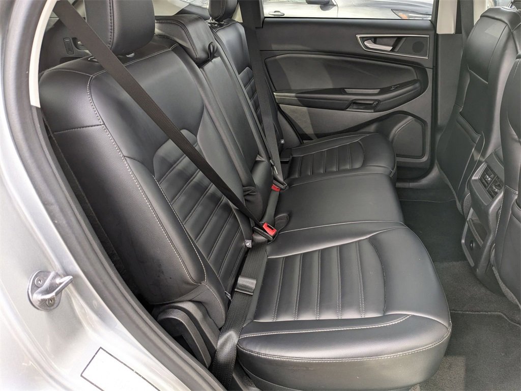 Used 2024 Ford Edge SEL image 37