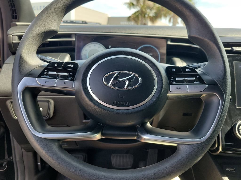 Used 2022 Hyundai Santa Cruz SEL w/ Activity Package FWD image 18