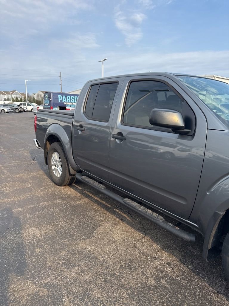 Used 2020 Nissan Frontier SV image 16