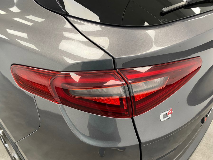 Used 2019 Alfa Romeo Stelvio Ti AWD/4WD image 11
