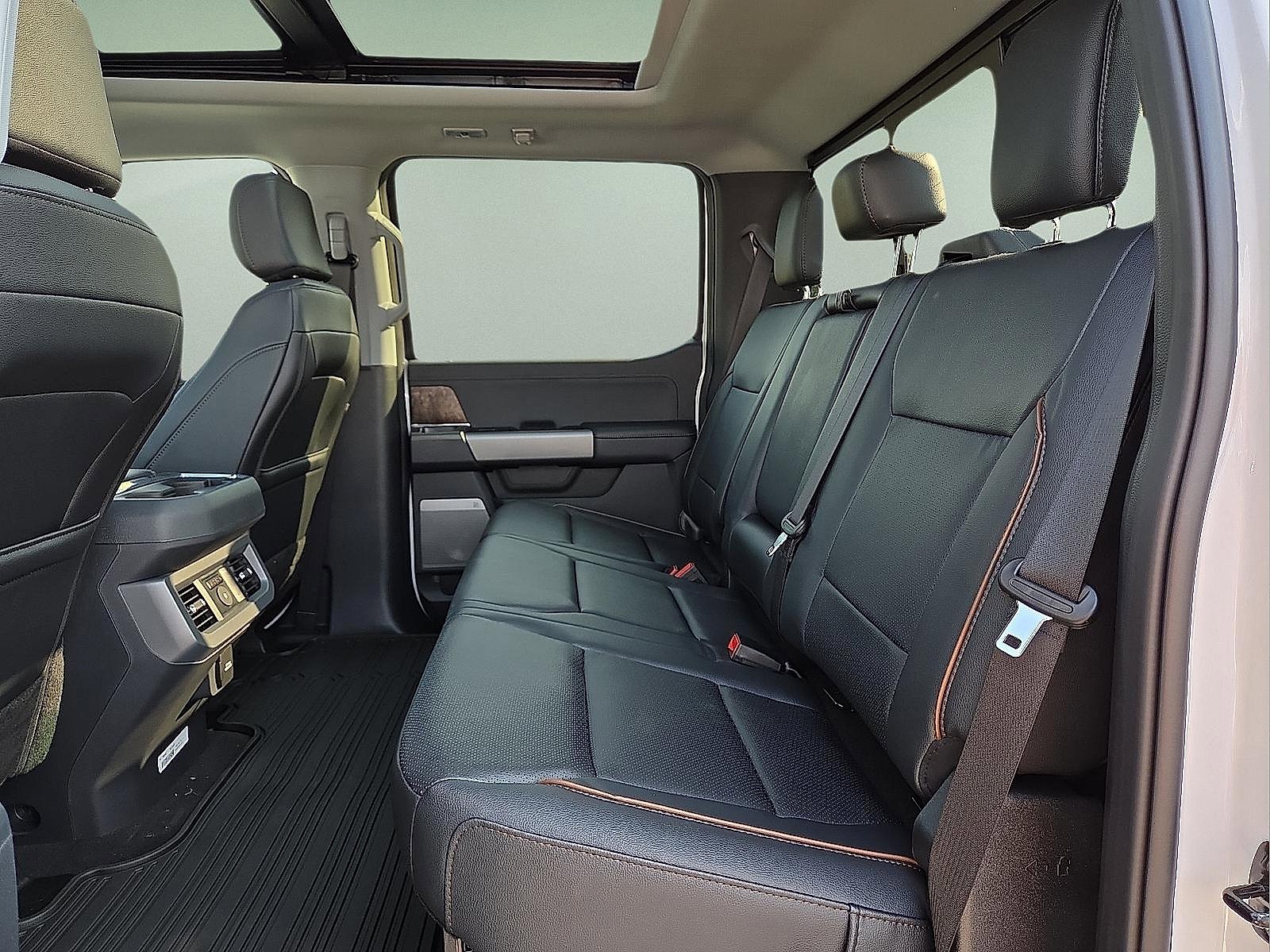New 2026 Ford F250 Lariat image 10