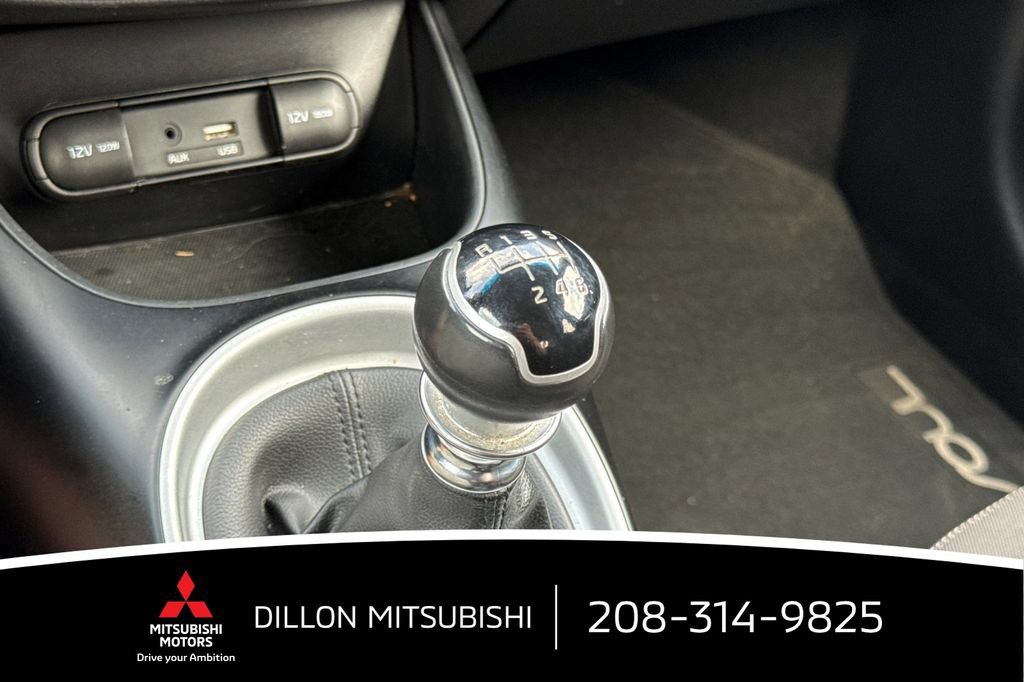 Used 2016 Kia Soul FWD image 23