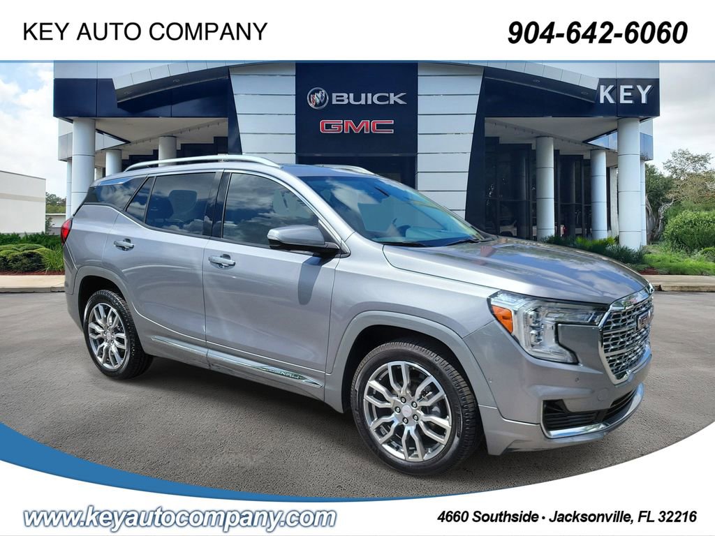 Used 2024 GMC Terrain Denali w/ Denali Premium Package AWD/4WD video 1