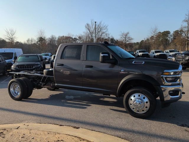 New 2026 RAM 4500 Tradesman AWD/4WD image 2