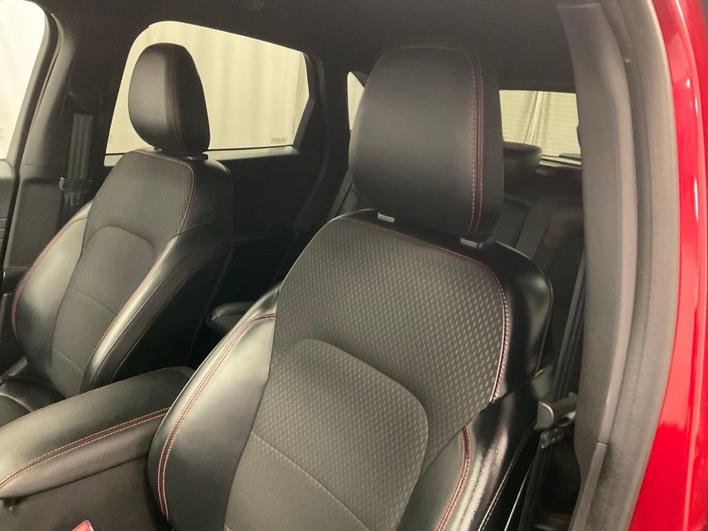 Used 2024 Ford Escape ST-Line AWD/4WD image 10