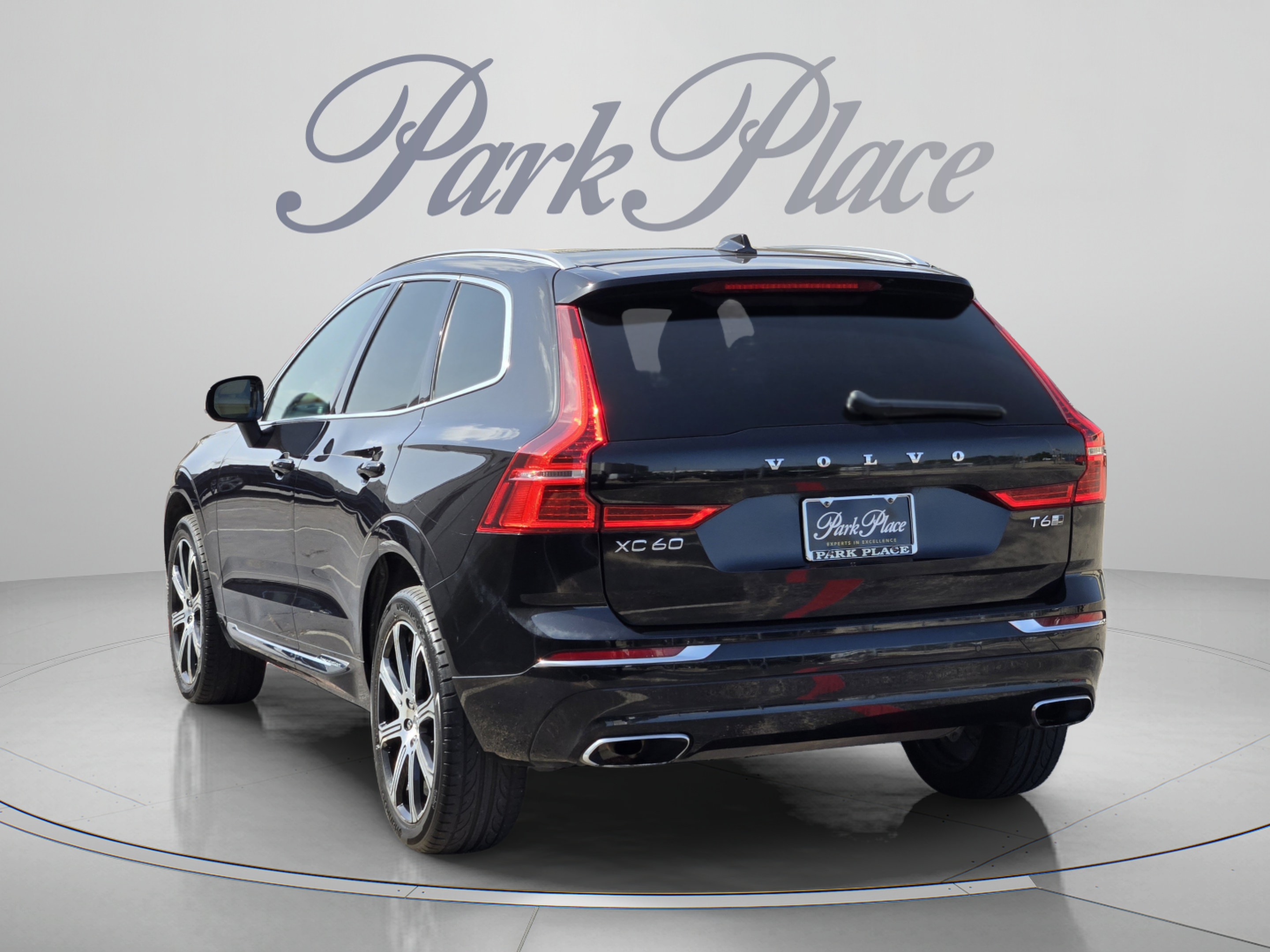 Used 2020 Volvo XC60 T6 Inscription AWD/4WD image 3
