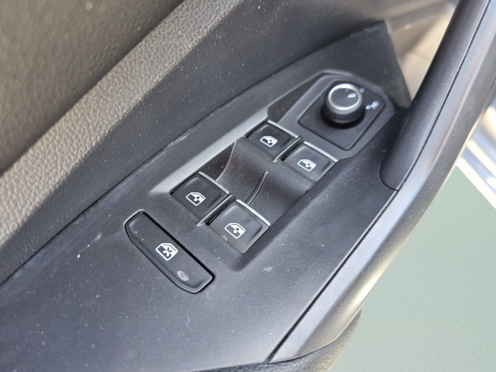 Used 2021 Volkswagen Jetta S FWD image 26
