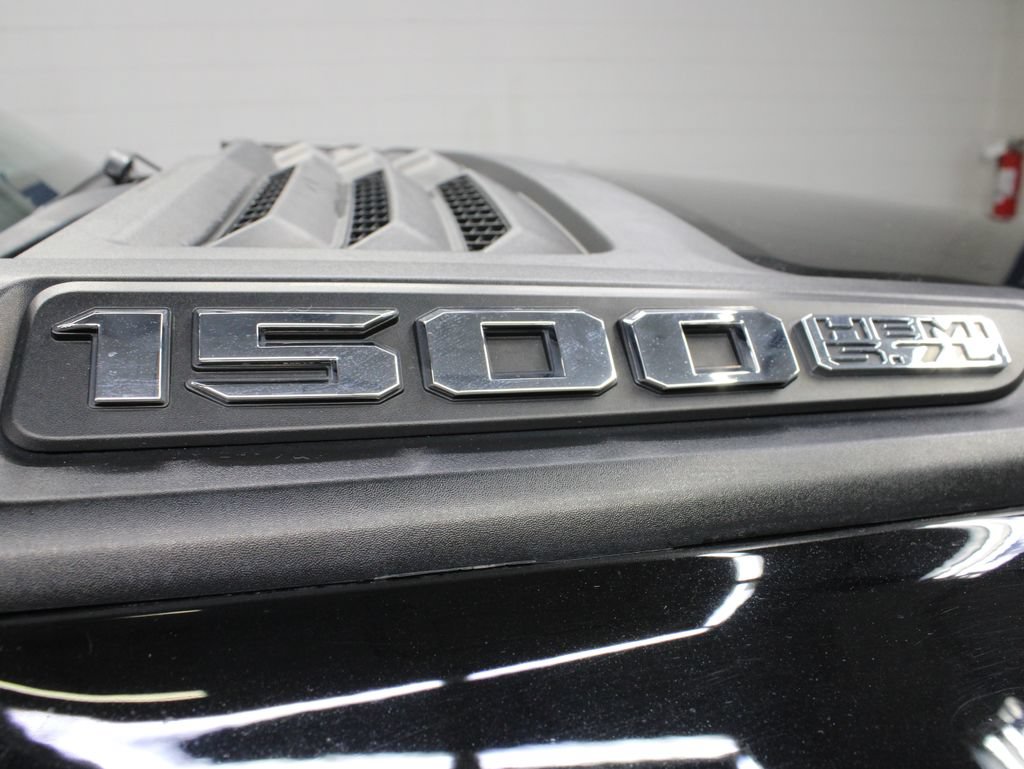 Used 2019 RAM 1500 Laramie AWD/4WD image 51