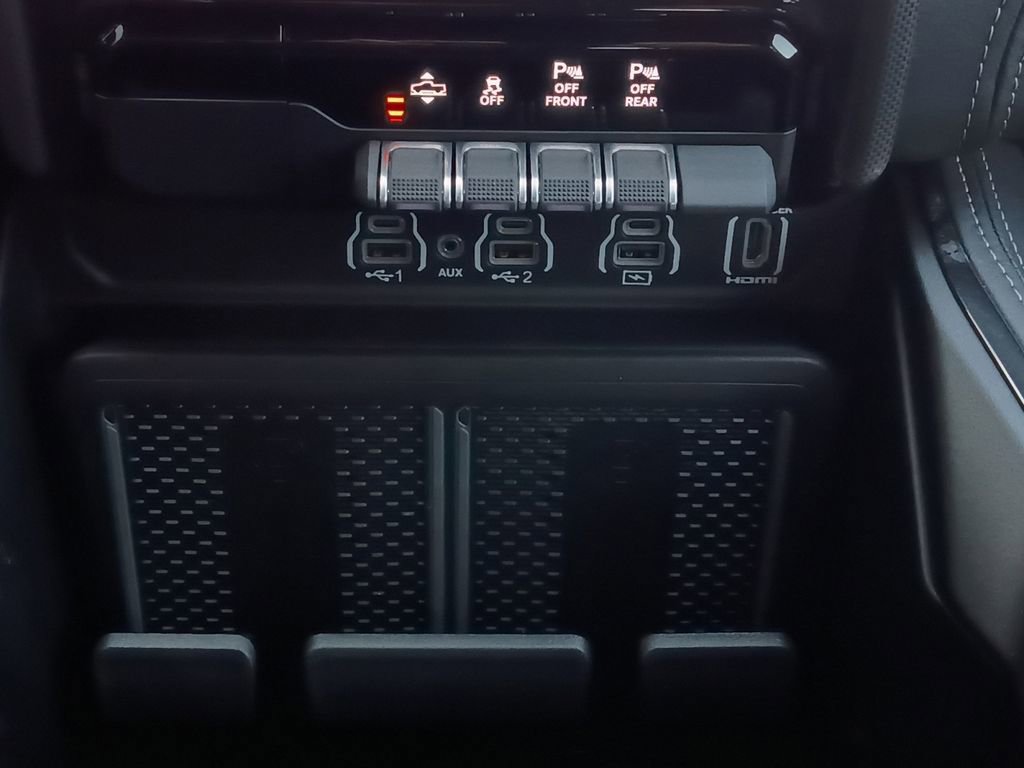 New 2026 RAM 1500 Limited w/ Night Edition AWD/4WD image 10