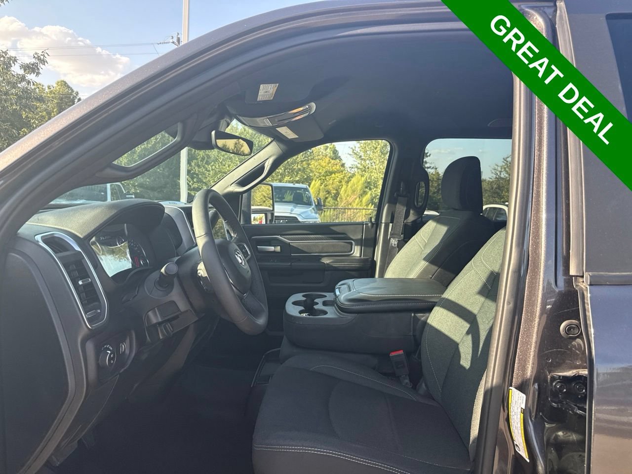 Used 2026 RAM 2500 Big Horn AWD/4WD image 16