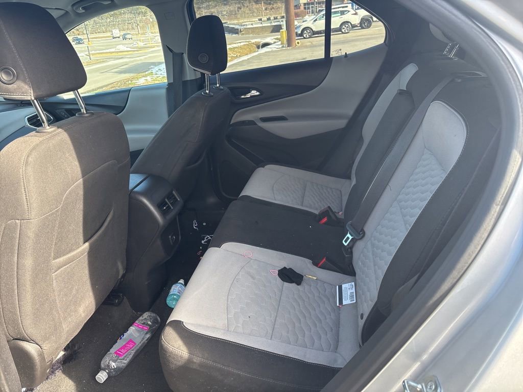 Used 2019 Chevrolet Equinox LS w/ LS Convenience Package AWD/4WD image 12