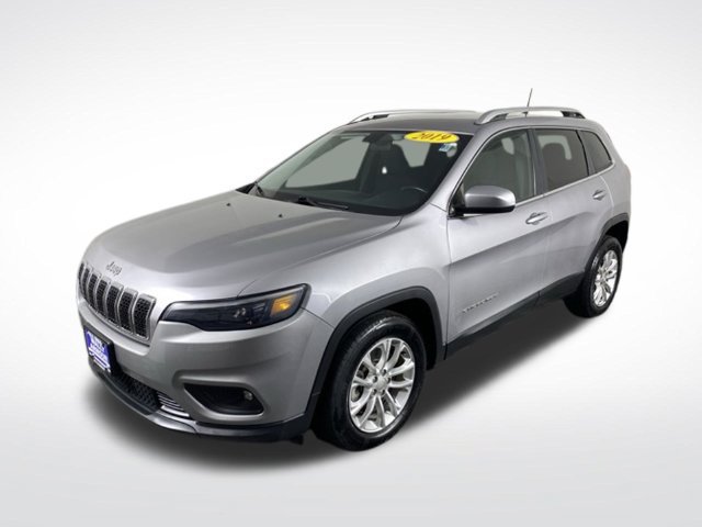 Used 2019 Jeep Cherokee Latitude w/ Cold Weather Group FWD image 12