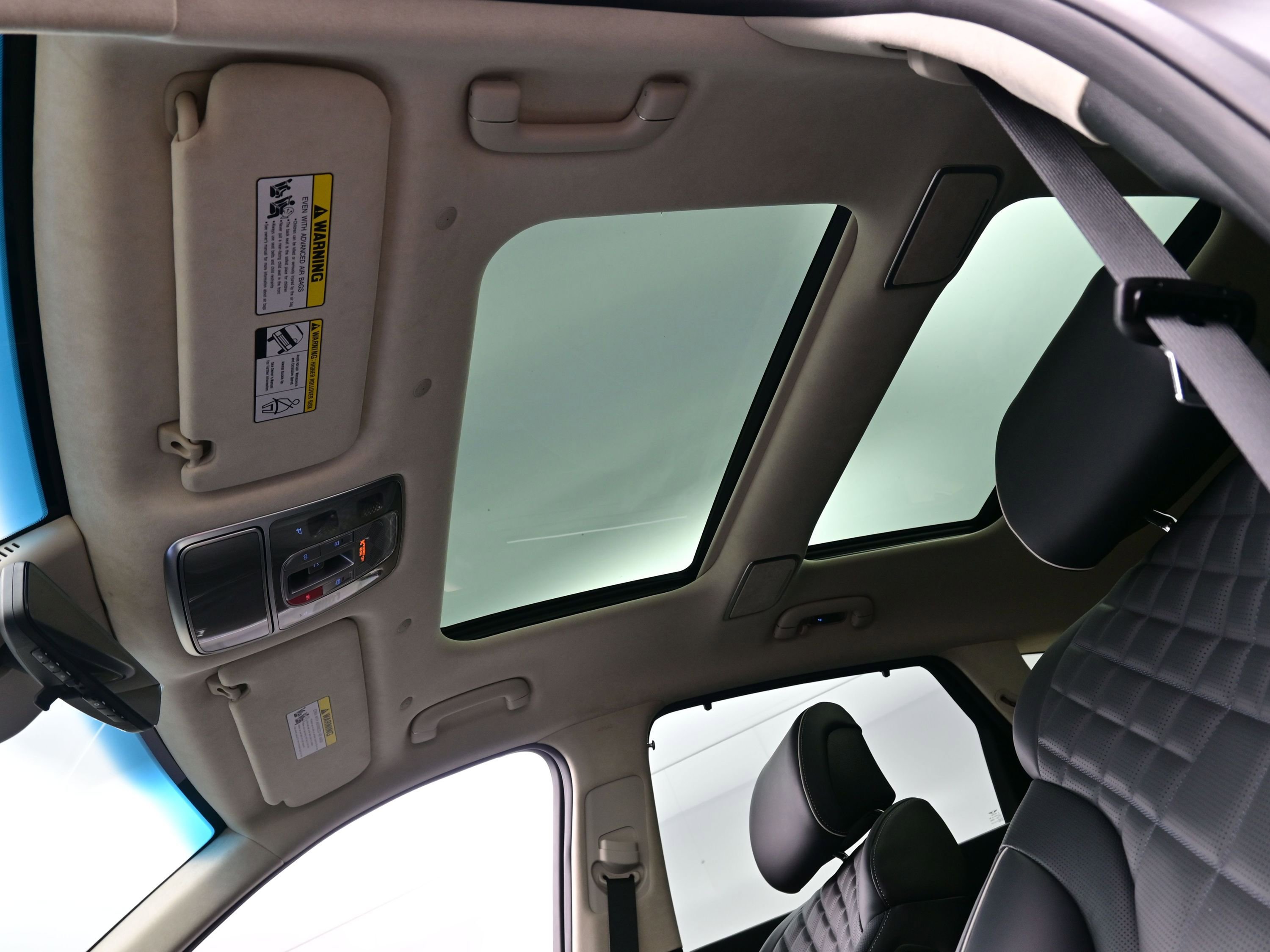 Certified 2025 Genesis GV80 3.5T Prestige image 18