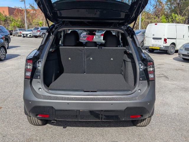 New 2026 Nissan Kicks SV w/ Cold Weather Package AWD/4WD image 10