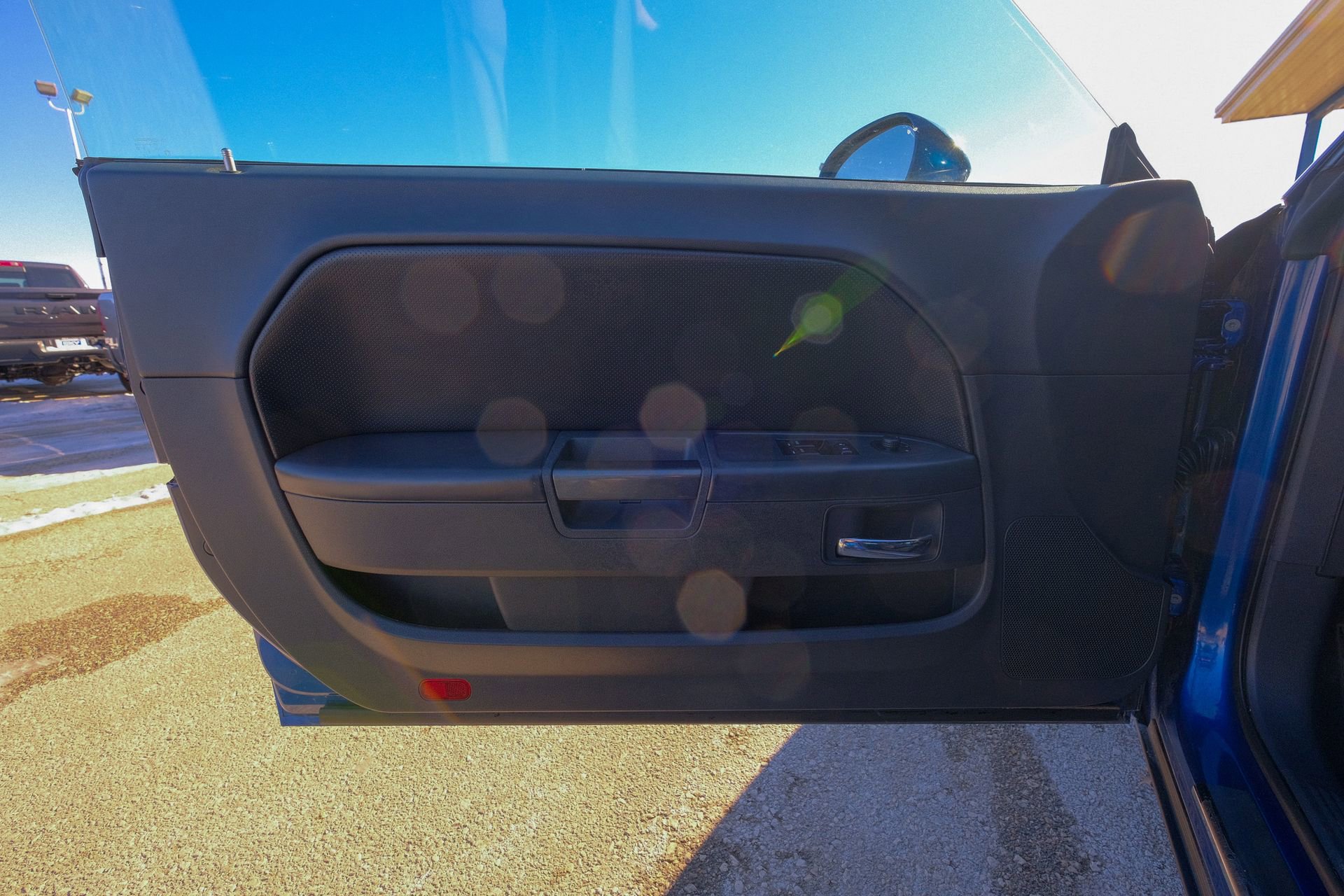 Used 2009 Dodge Challenger R/T image 24