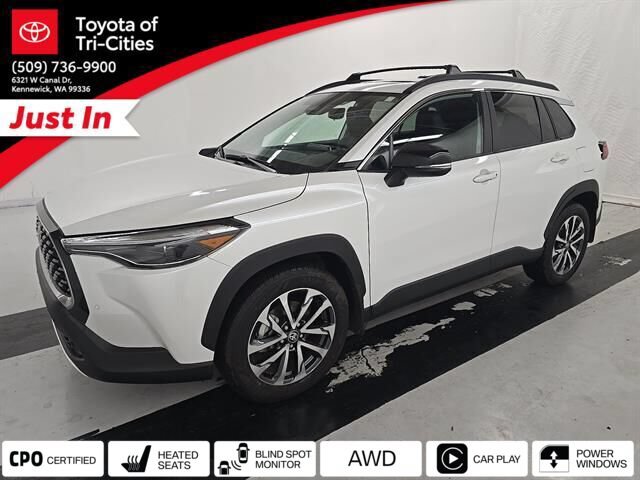 Used 2025 Toyota Corolla Cross XLE w/ Convenience Package AWD/4WD image 1