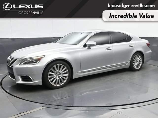 Used 2013 Lexus LS 460 w/ Comfort Pkg RWD image 4