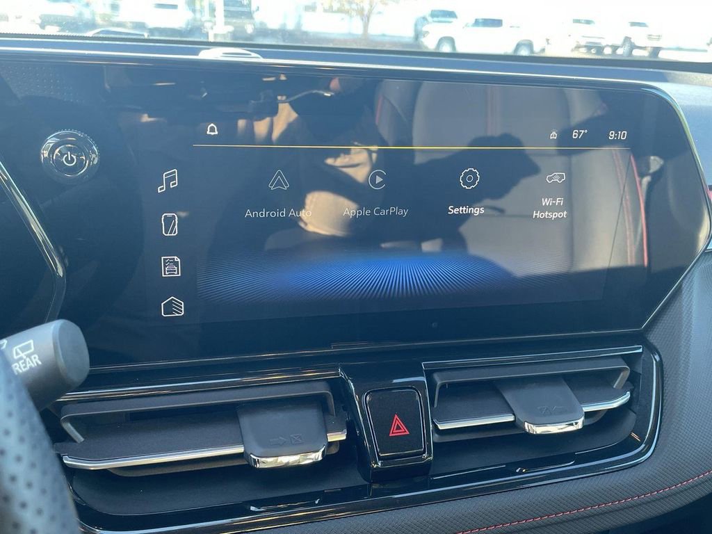 Certified 2024 Chevrolet TrailBlazer RS w/ Driver Confidence Package image 13